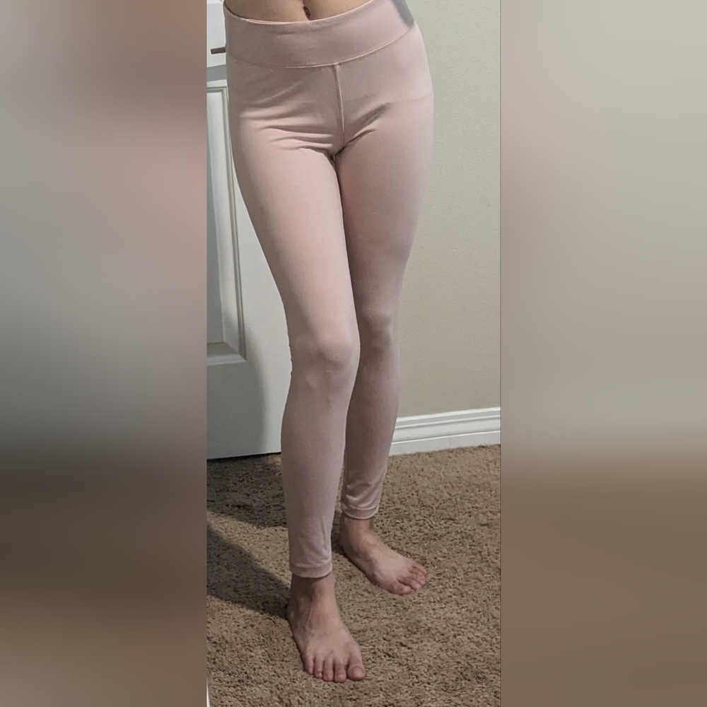 DANSKIN pink gym leggings (L)
